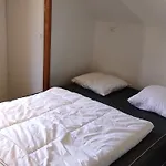 Apartment Calme A Besse, 5 Pers, Parking Et Piscine - Fr-1-814-173 Super Besse